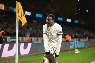 Челси спечели с драматичното 4:3 срещу Уулвърхемптън и продължава ...